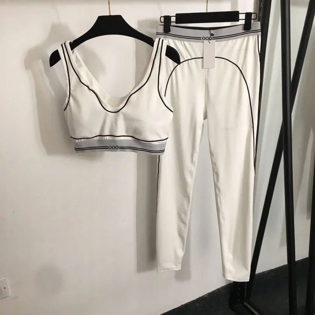 Atlet ve Pantolon İki Parçalı  - Yoga Fitness Top incelemesi ve fiyatı